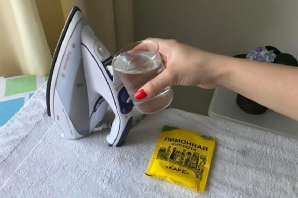 Чистка подошвы утюга лимонной кислотой